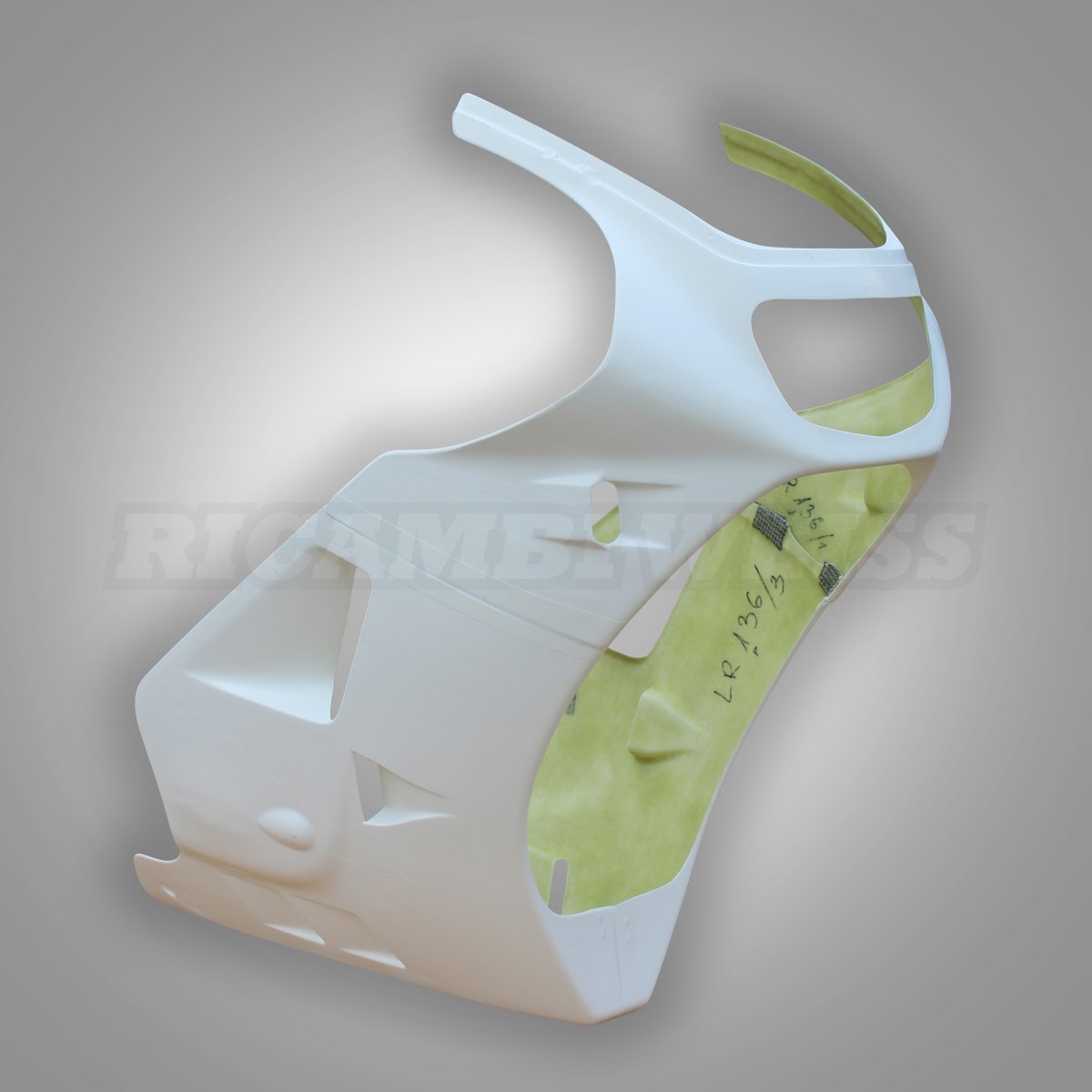 OWIEWKA  HONDA VFR 400 R NC24  SZOSOWA 