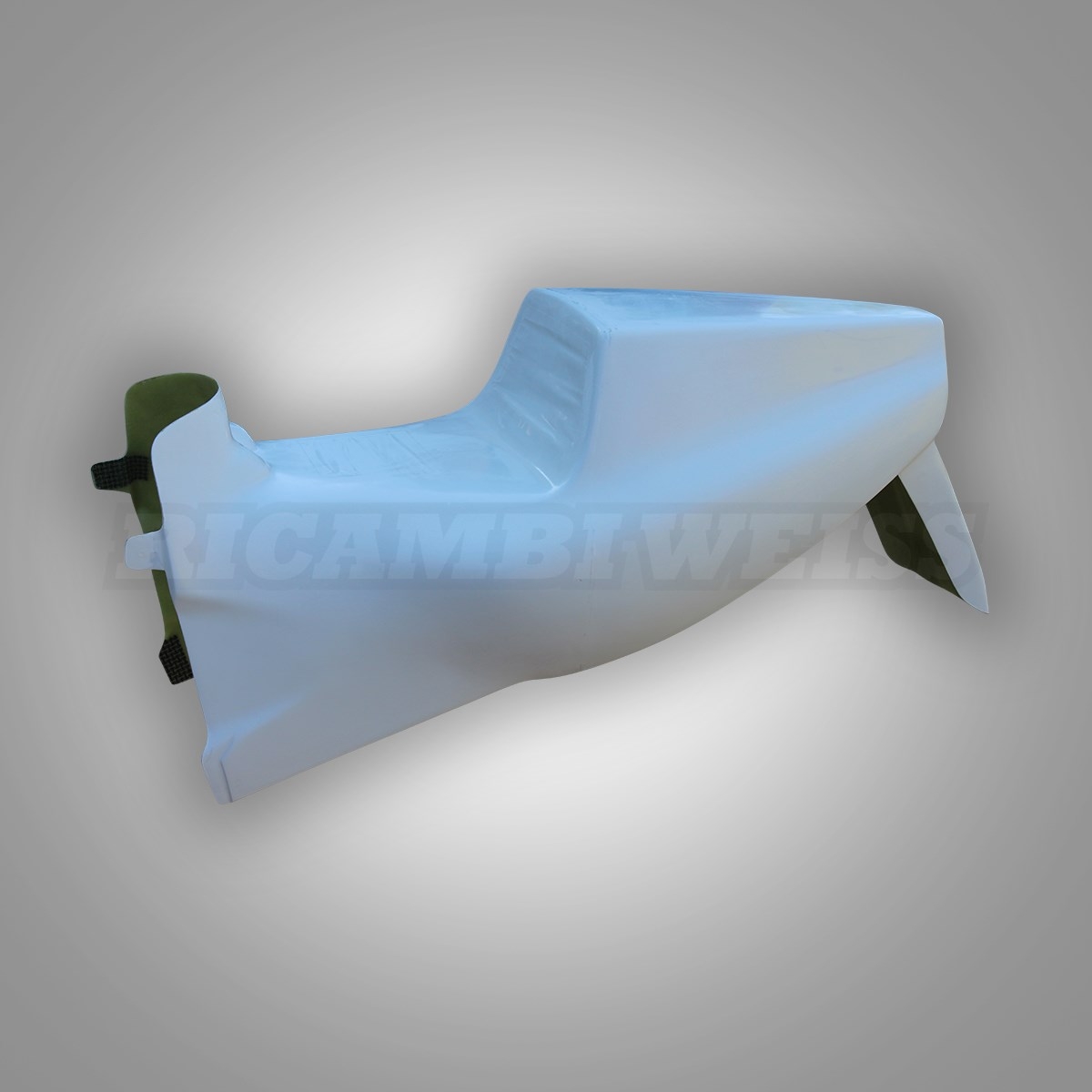 SIEDZISKO ZADUPEK SUZUKI GSX  600 F /  GSX 750 F MODELE DO ROKU 1997 TOROWY