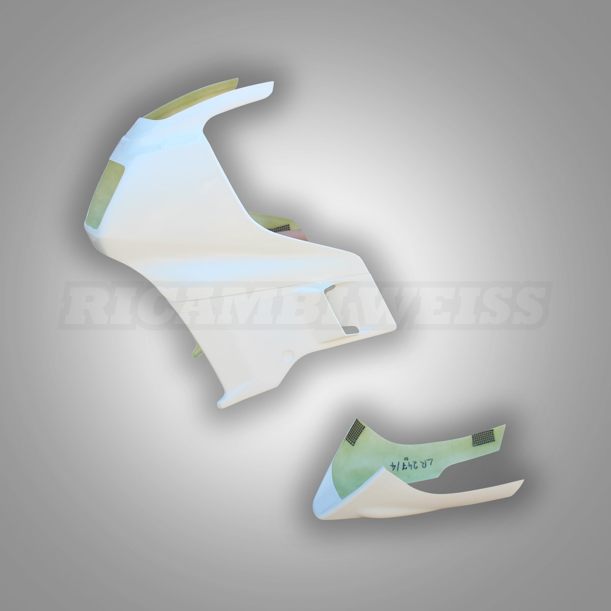 CZASZA Z BOKAMI  I PŁUG  YAMAHA   FZ 750  1985-1986  SZOSOWA